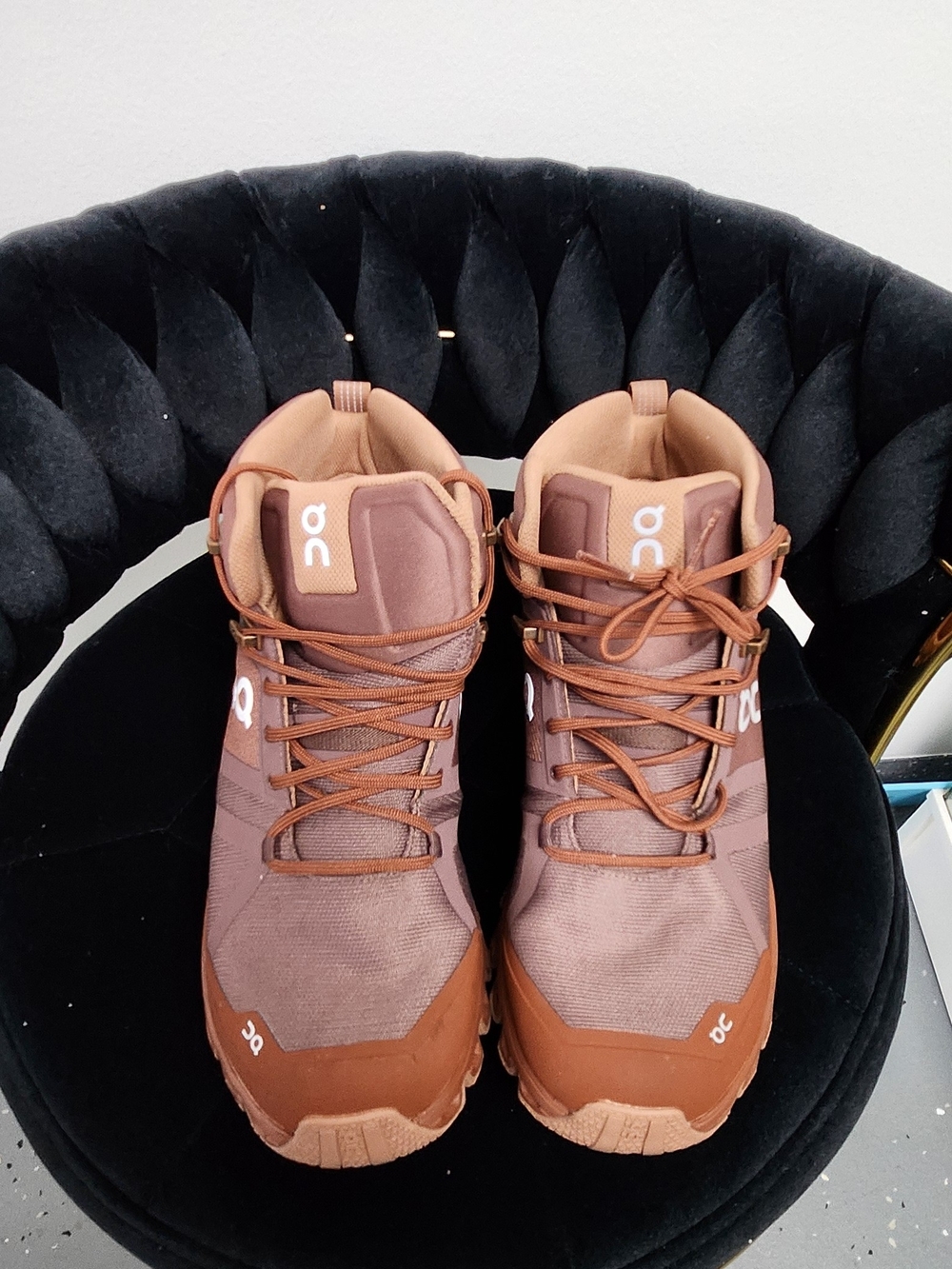 On Running Cloudridge Waterproof Women's Trail Boots in Brown